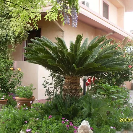 בית נופש Casa Vacanza Su Bonu Acatu