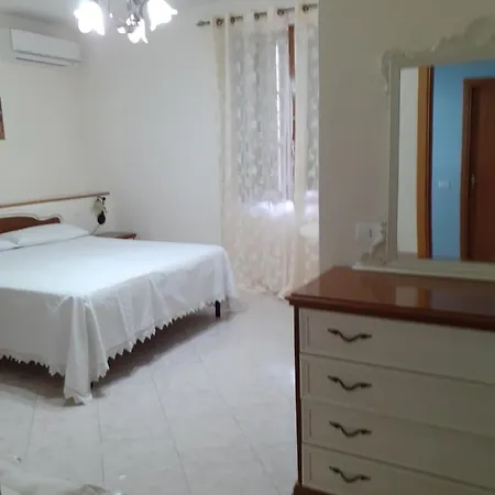 Casa Vacanza Su Bonu Acatu * Càbras