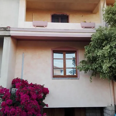 Casa Vacanza Su Bonu Acatu 度假居