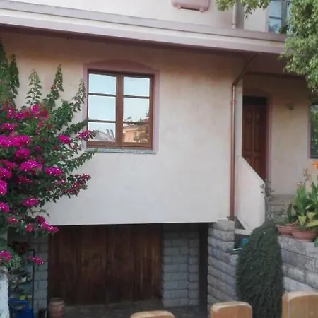 Casa Vacanza Su Bonu Acatu 度假居 *